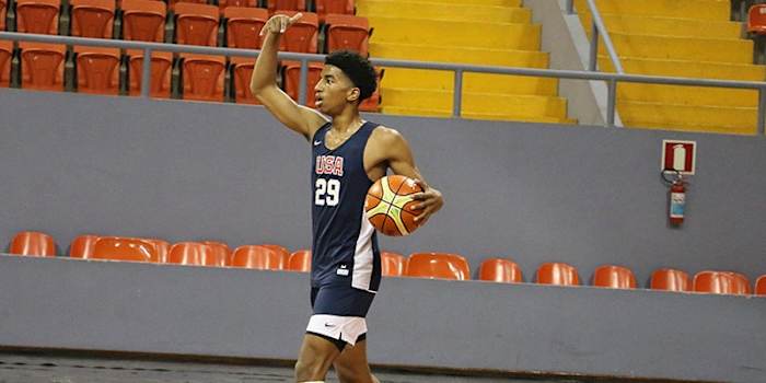 Dillon Hunter committed to Baylor in February.